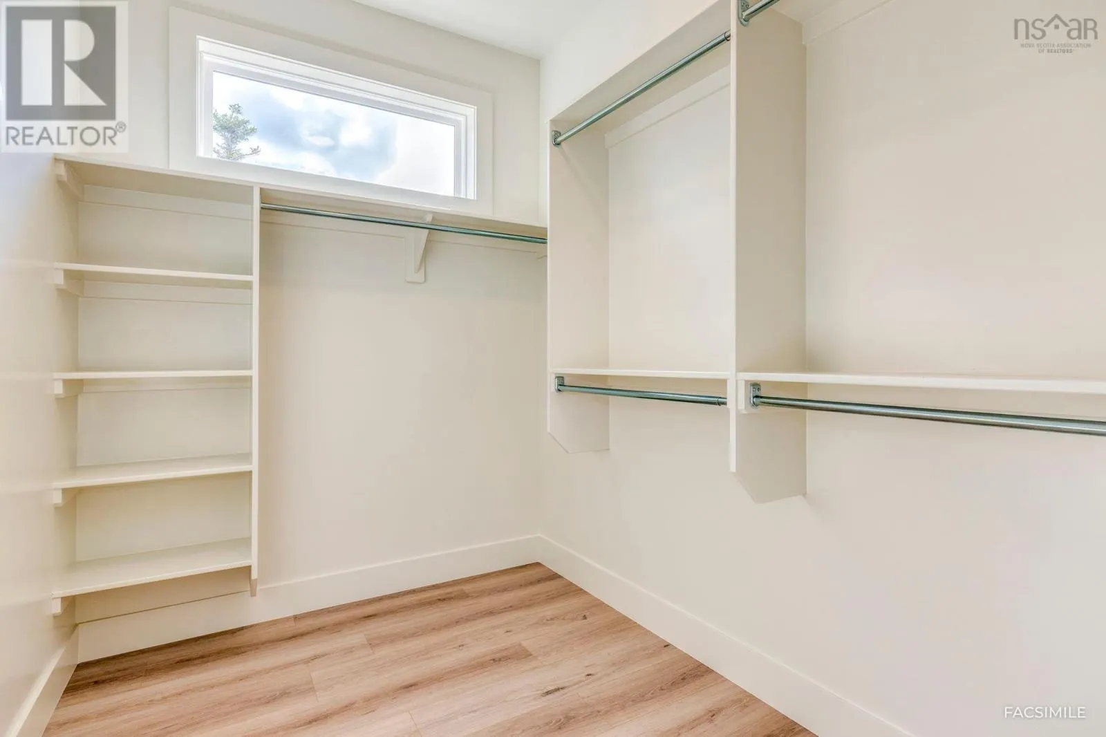 5086 292 Bondi Drive