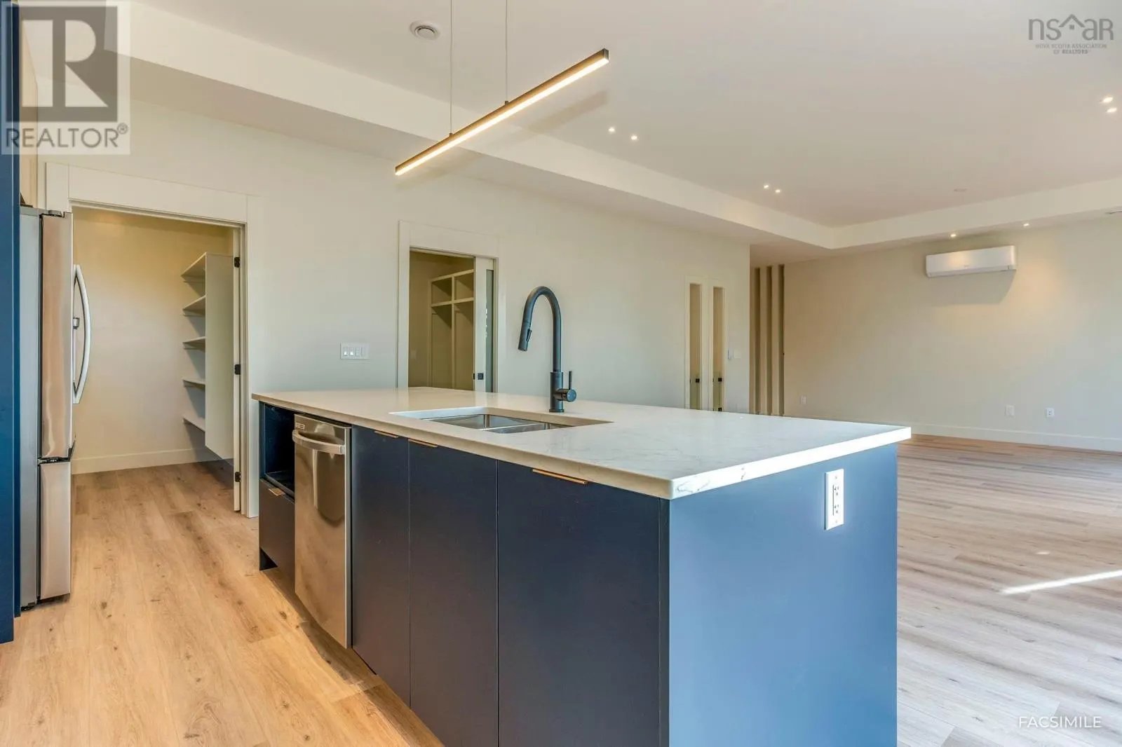 5086 292 Bondi Drive