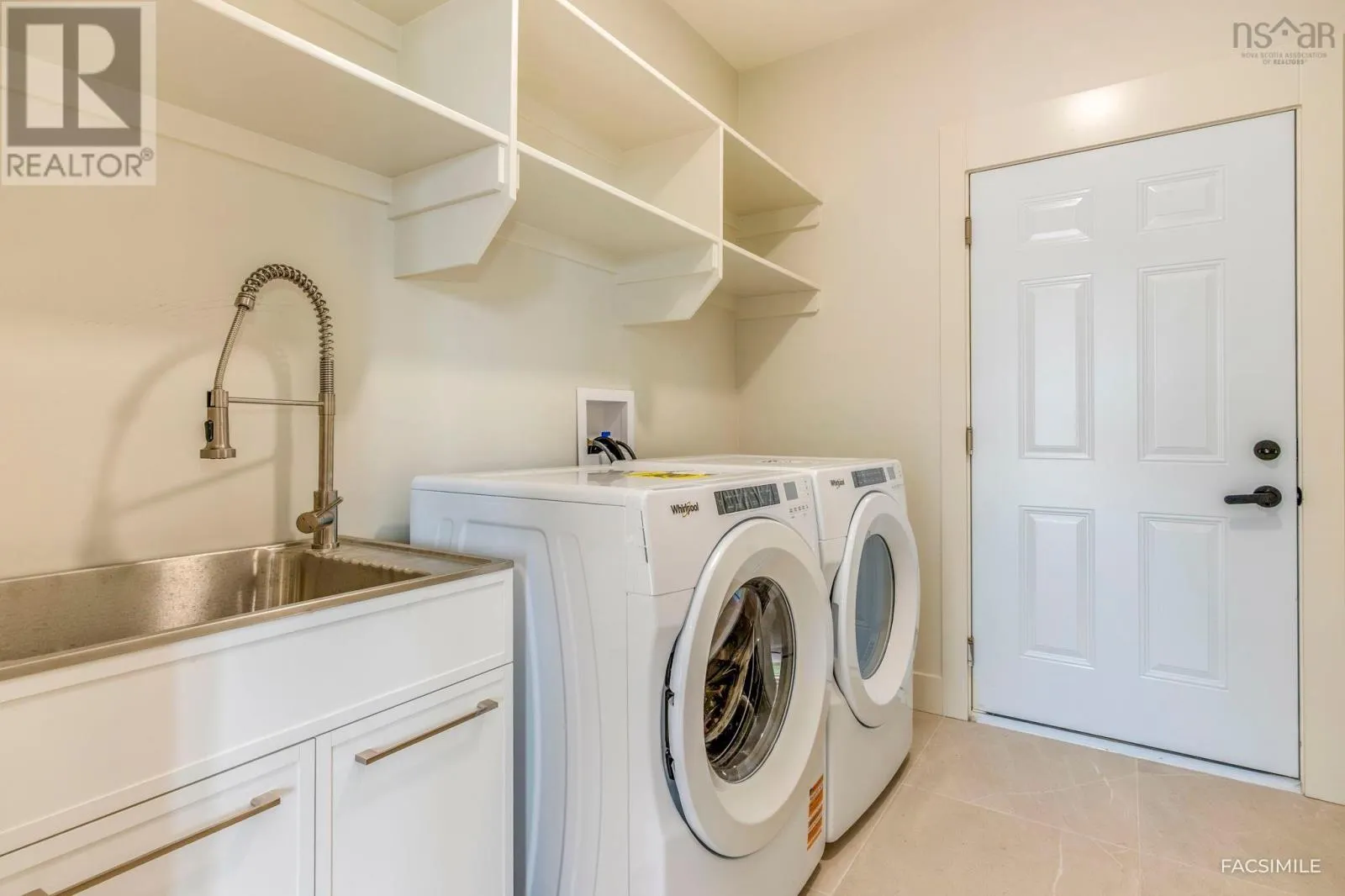 5086 292 Bondi Drive