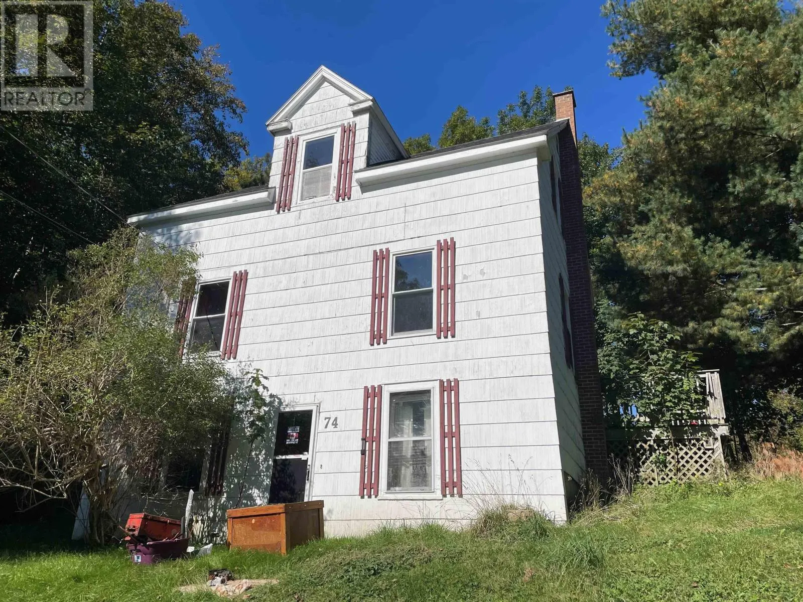 74 Ross Street