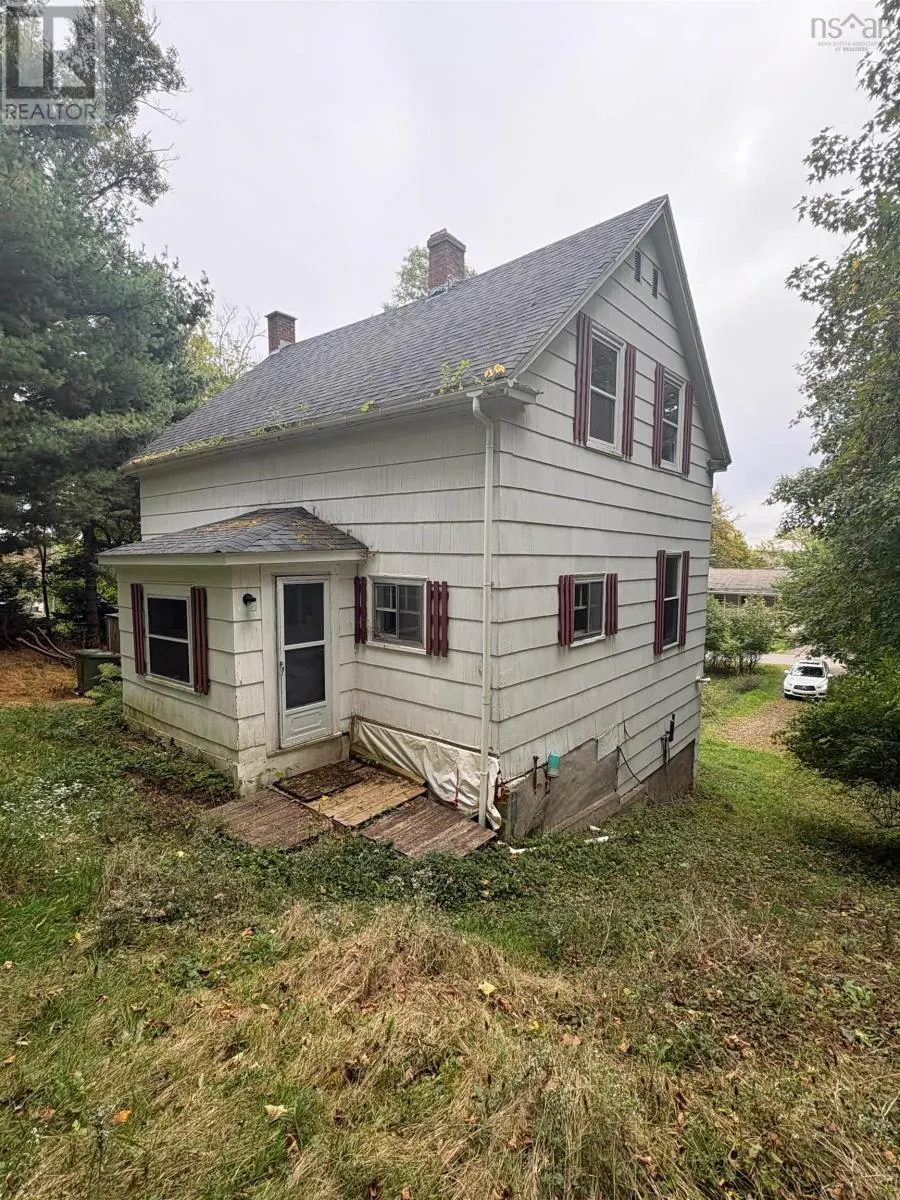 74 Ross Street