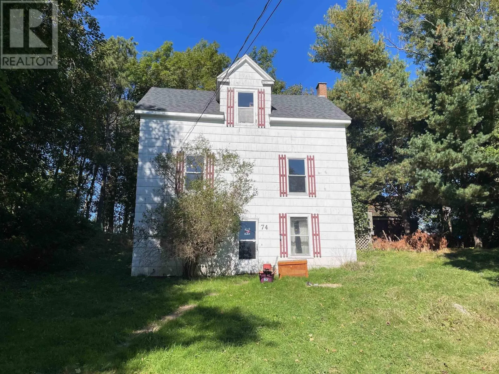 74 Ross Street