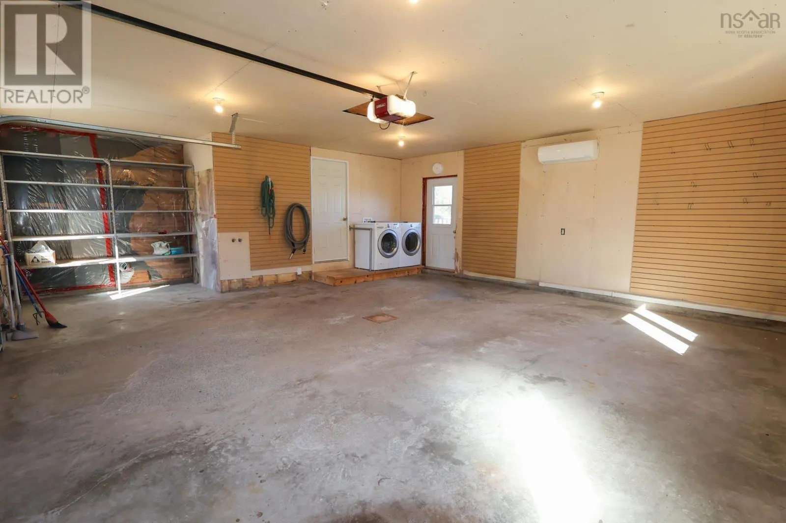 69 Dawson Heights