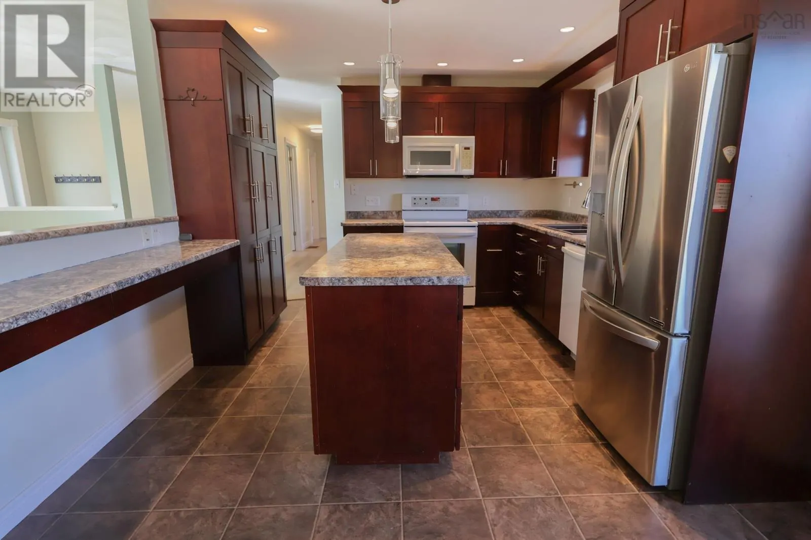 69 Dawson Heights