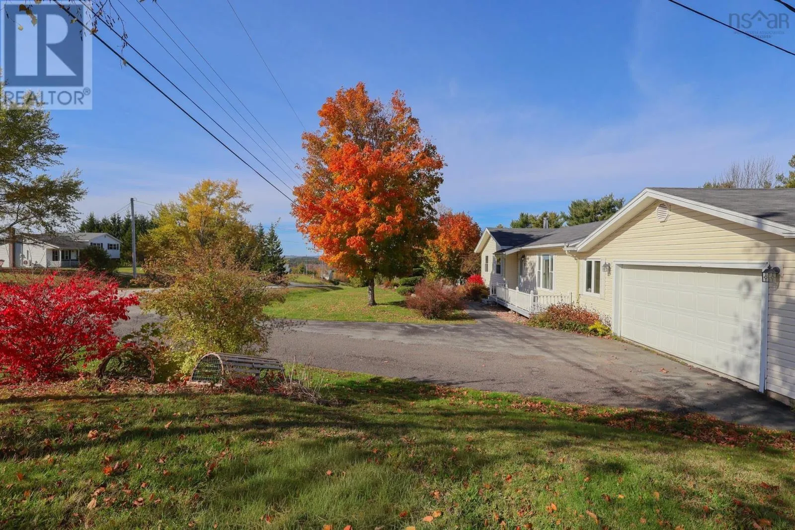 69 Dawson Heights