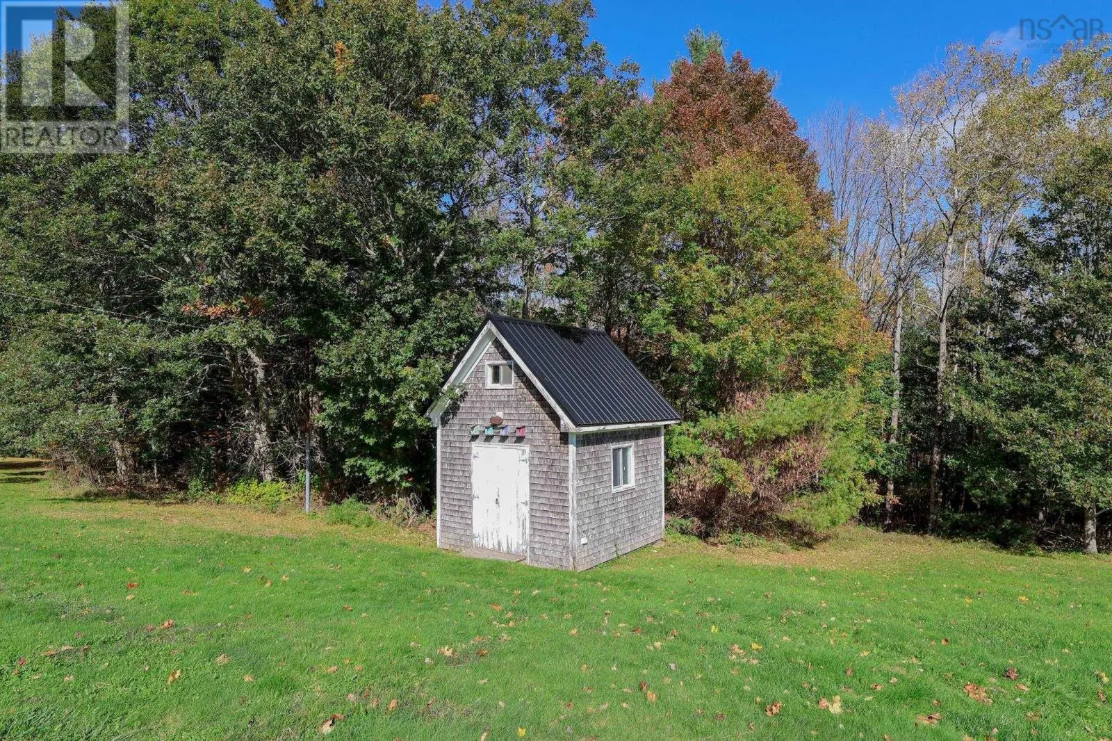 69 Dawson Heights
