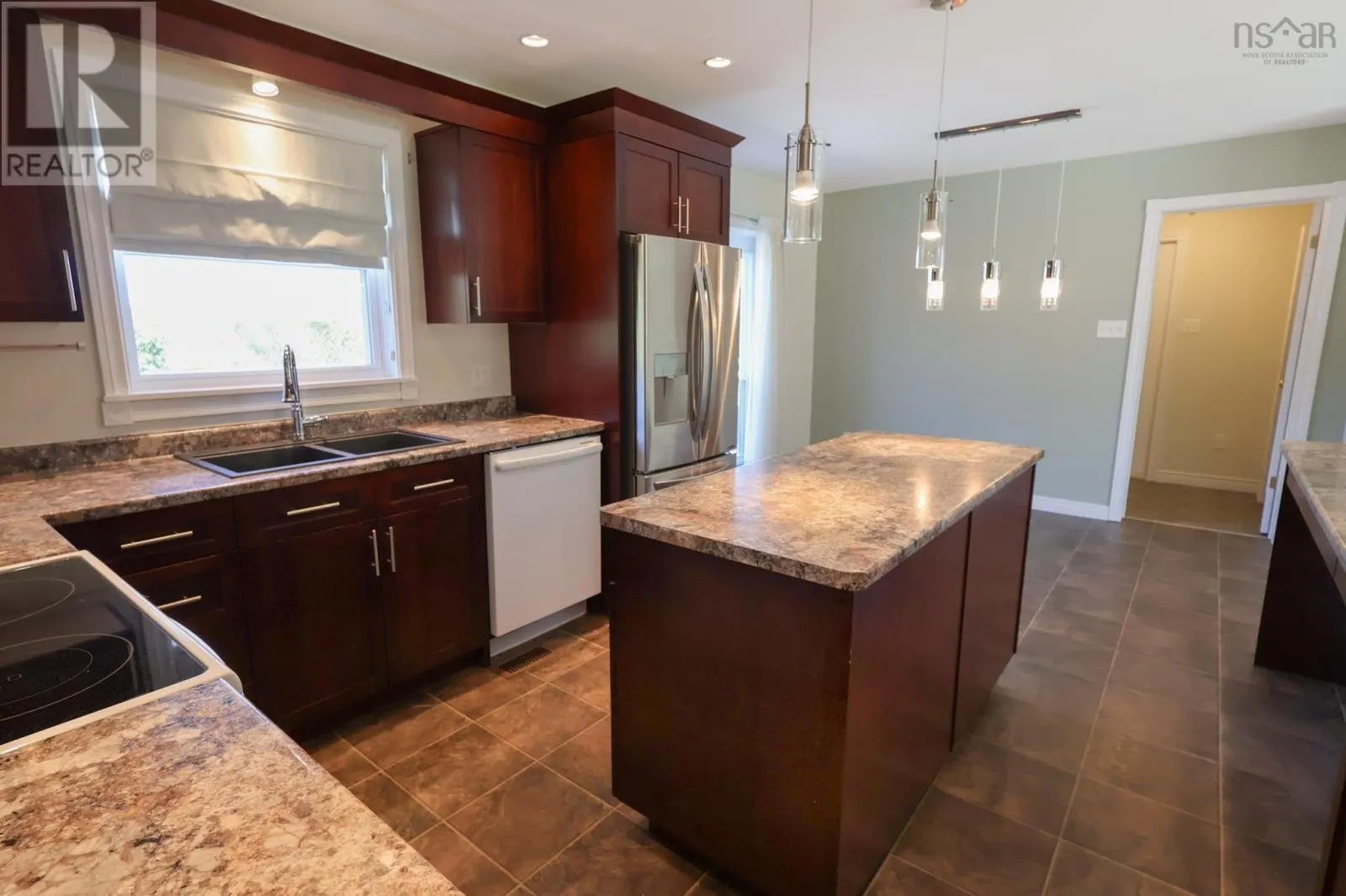 69 Dawson Heights