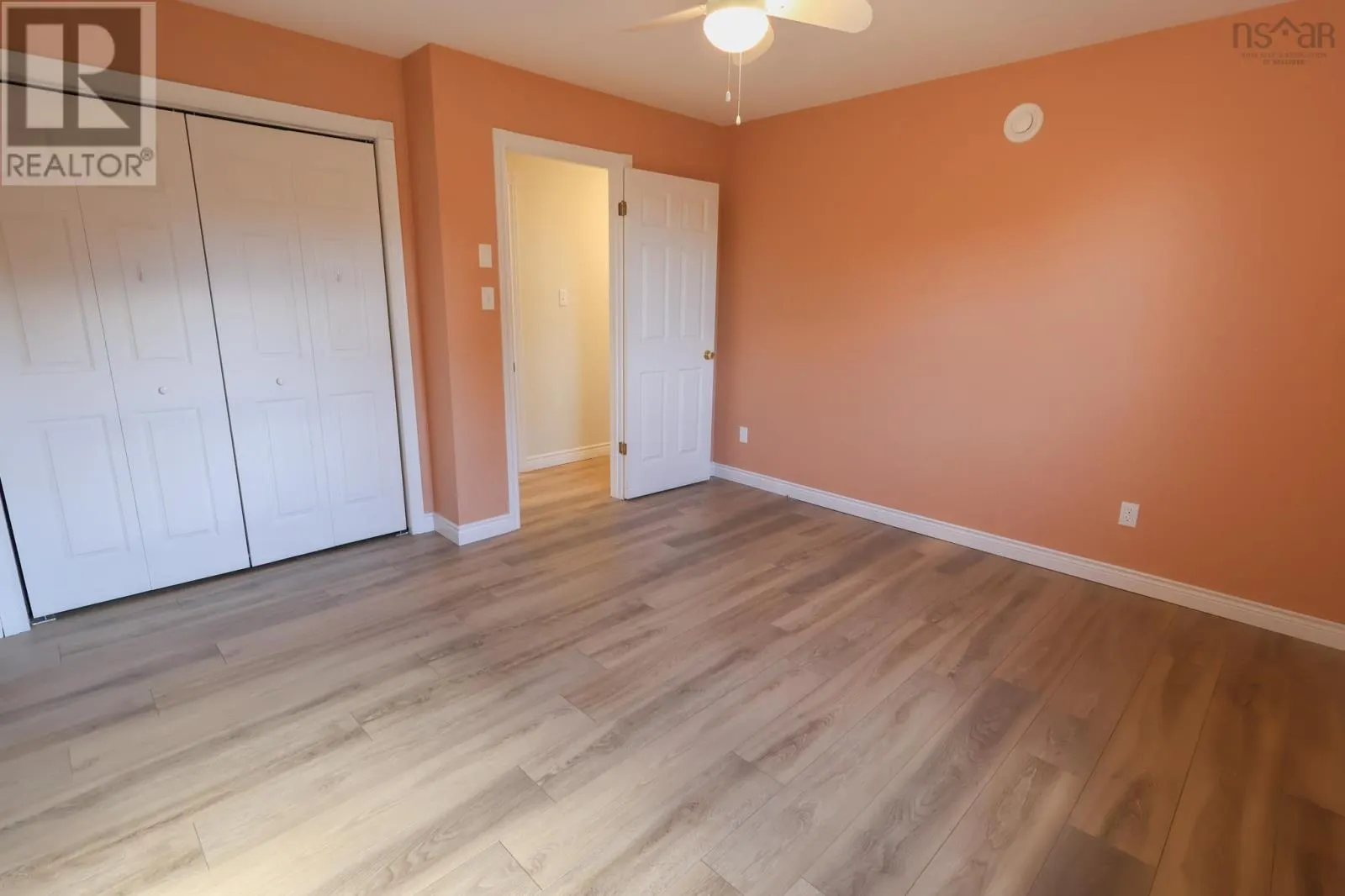 69 Dawson Heights