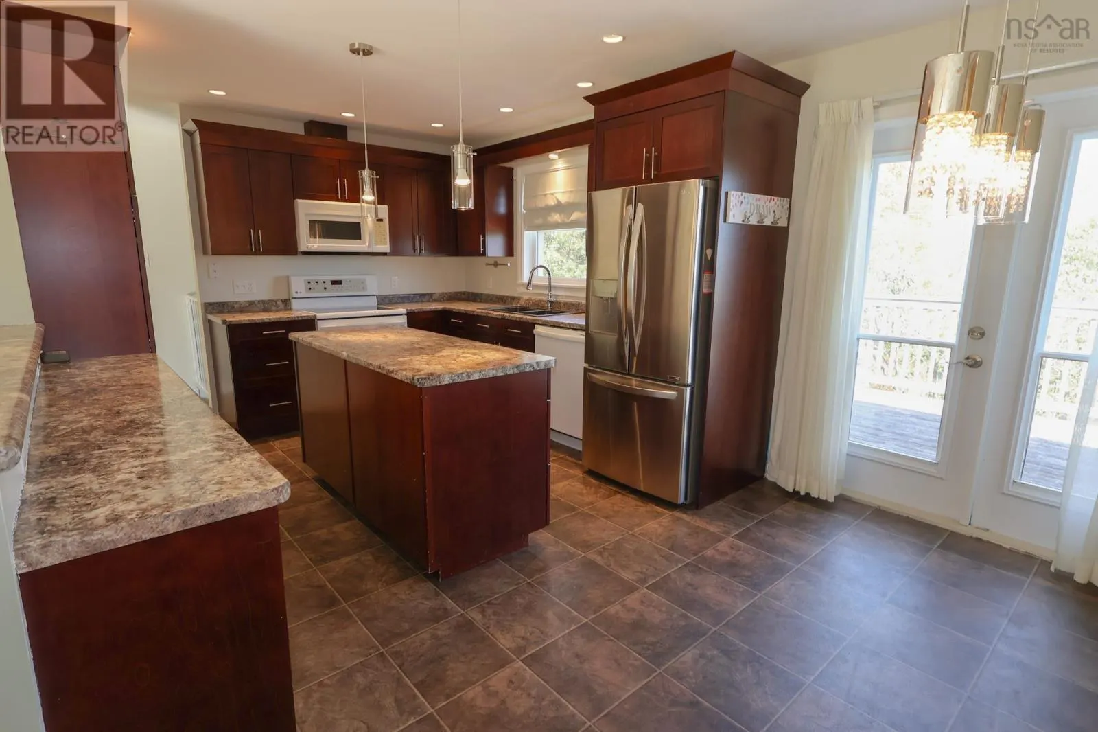 69 Dawson Heights