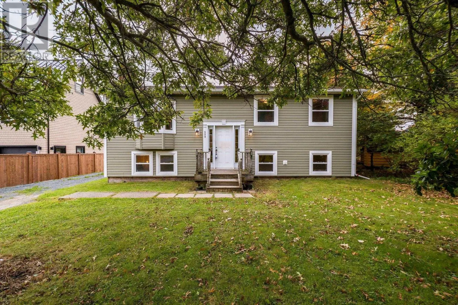 559 Cow Bay Rd