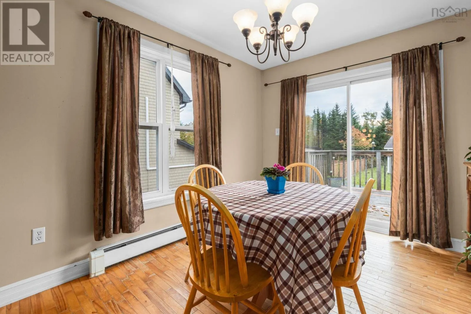559 Cow Bay Rd