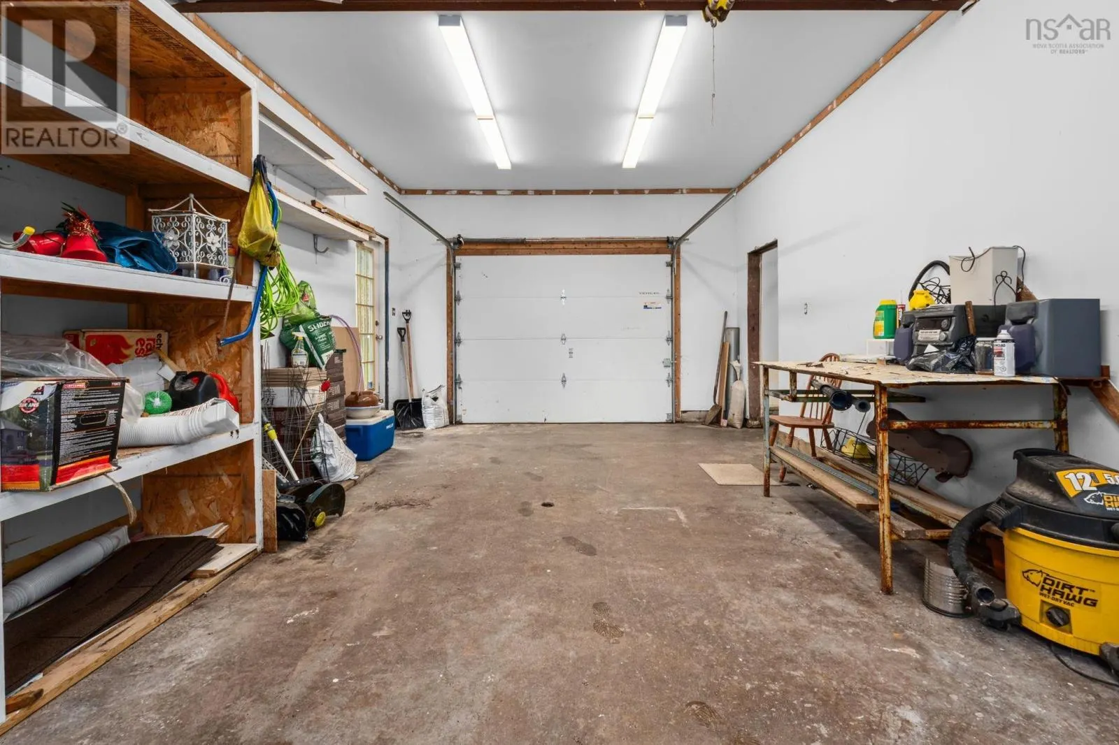 559 Cow Bay Rd