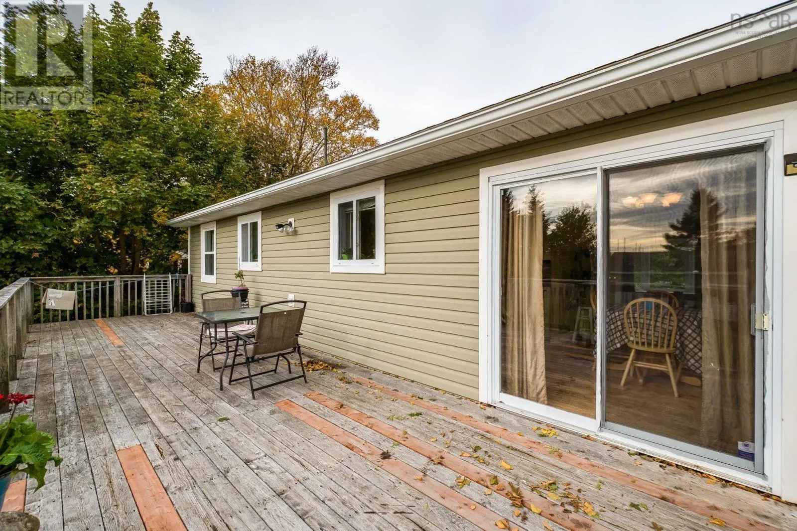 559 Cow Bay Rd