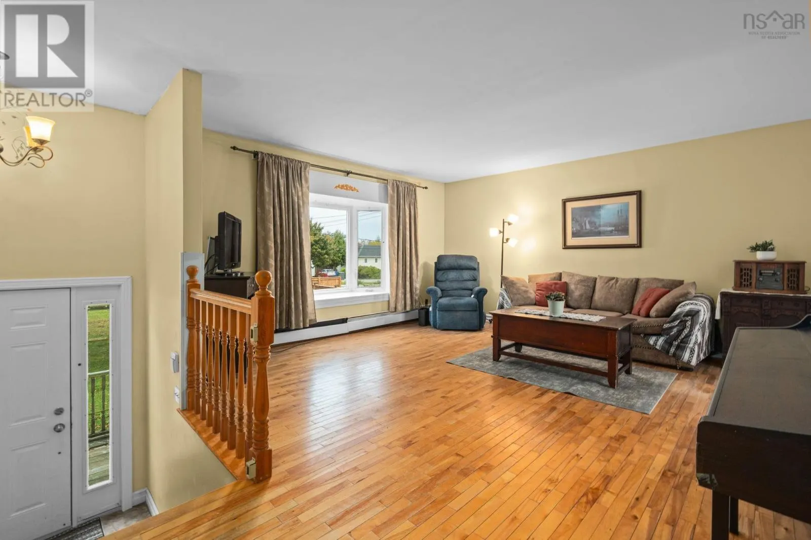 559 Cow Bay Rd