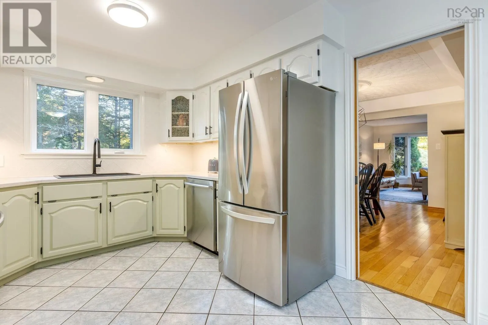 14 Beech Hill Drive