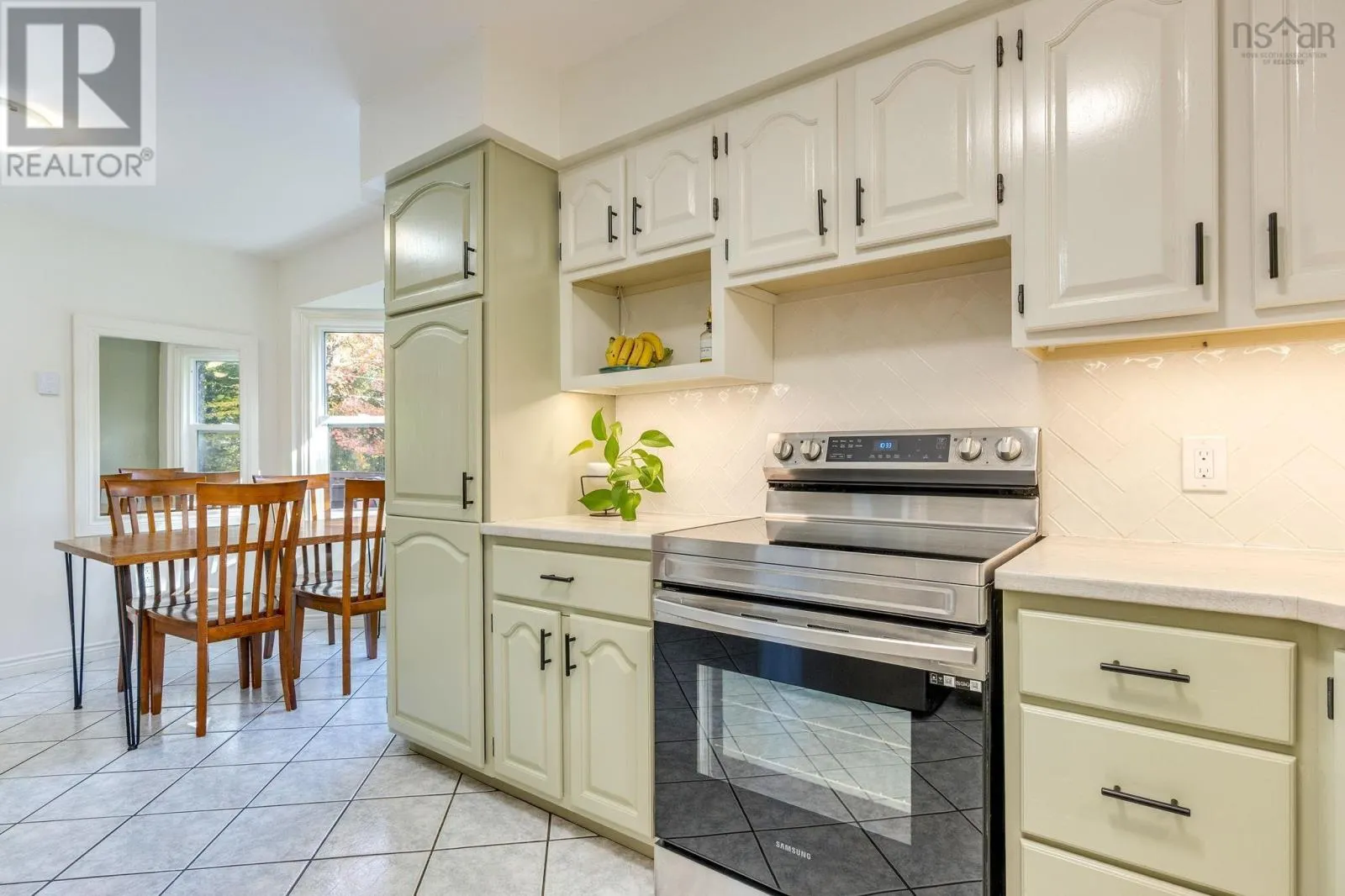 14 Beech Hill Drive