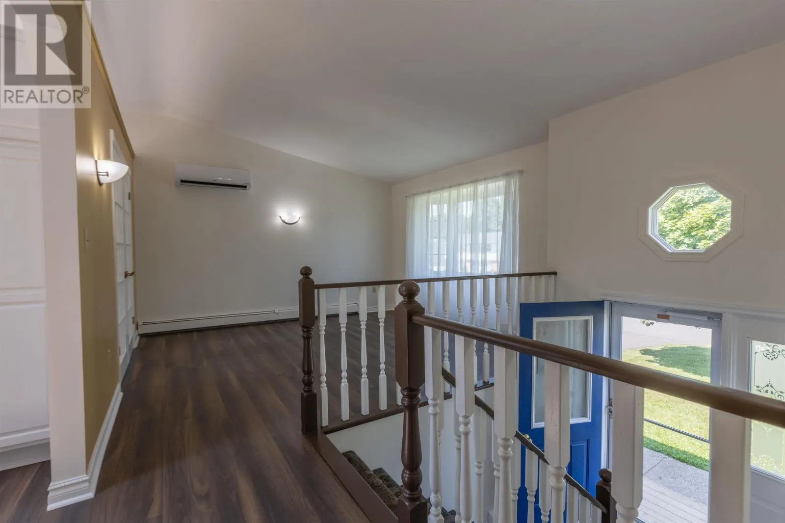 124 Westridge Crescent