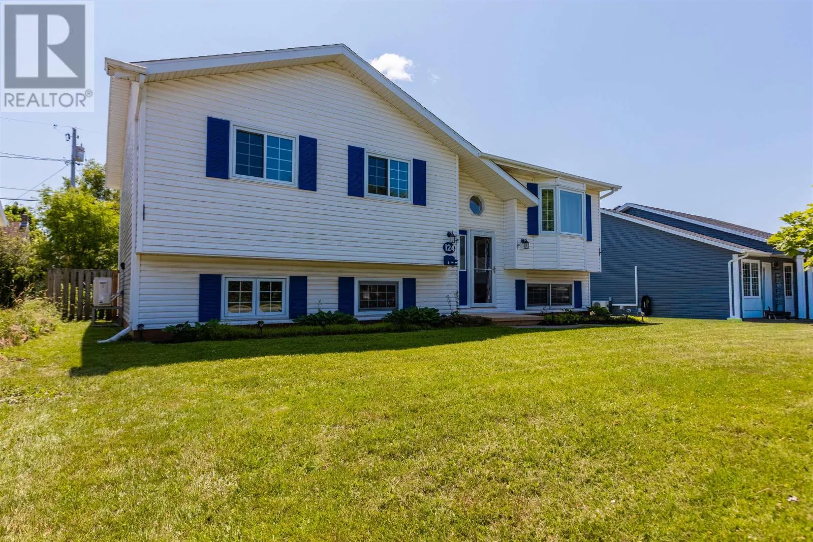 124 Westridge Crescent