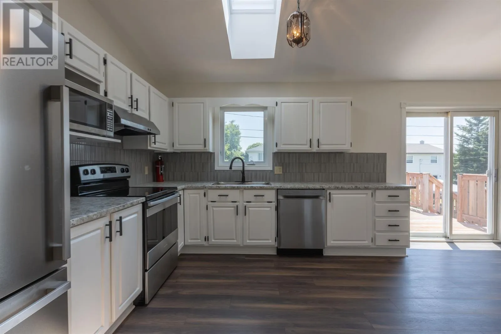124 Westridge Crescent