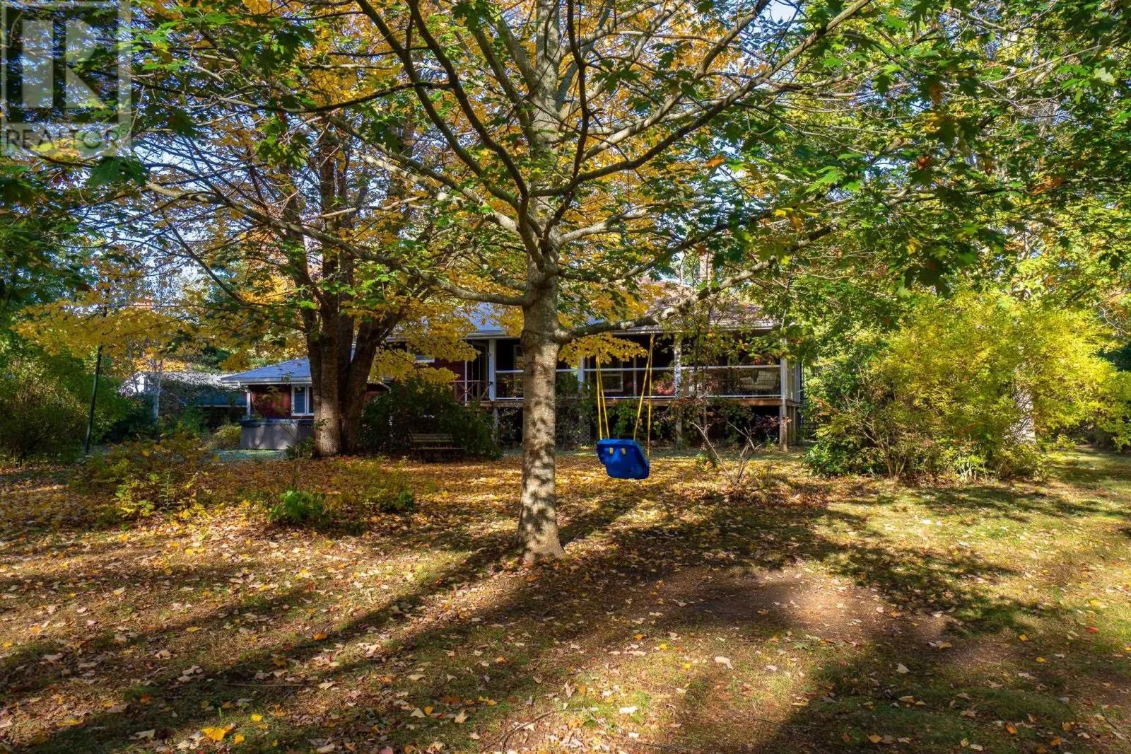 1198 Victoria Road