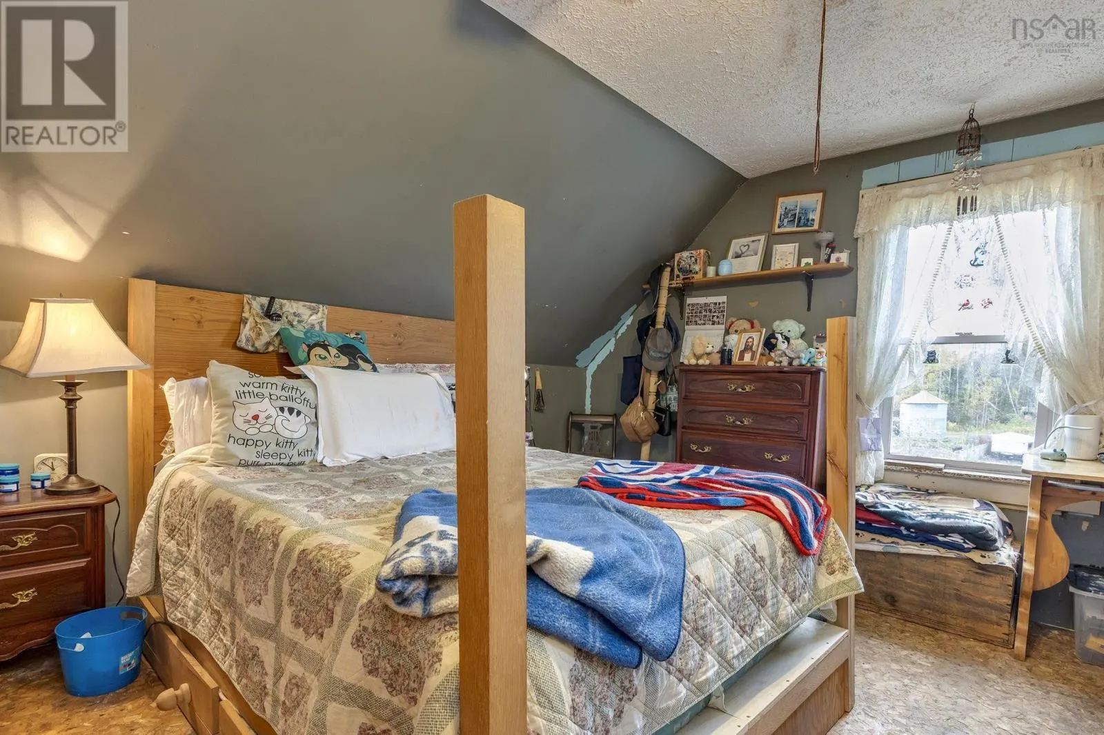 1579 Highway 10