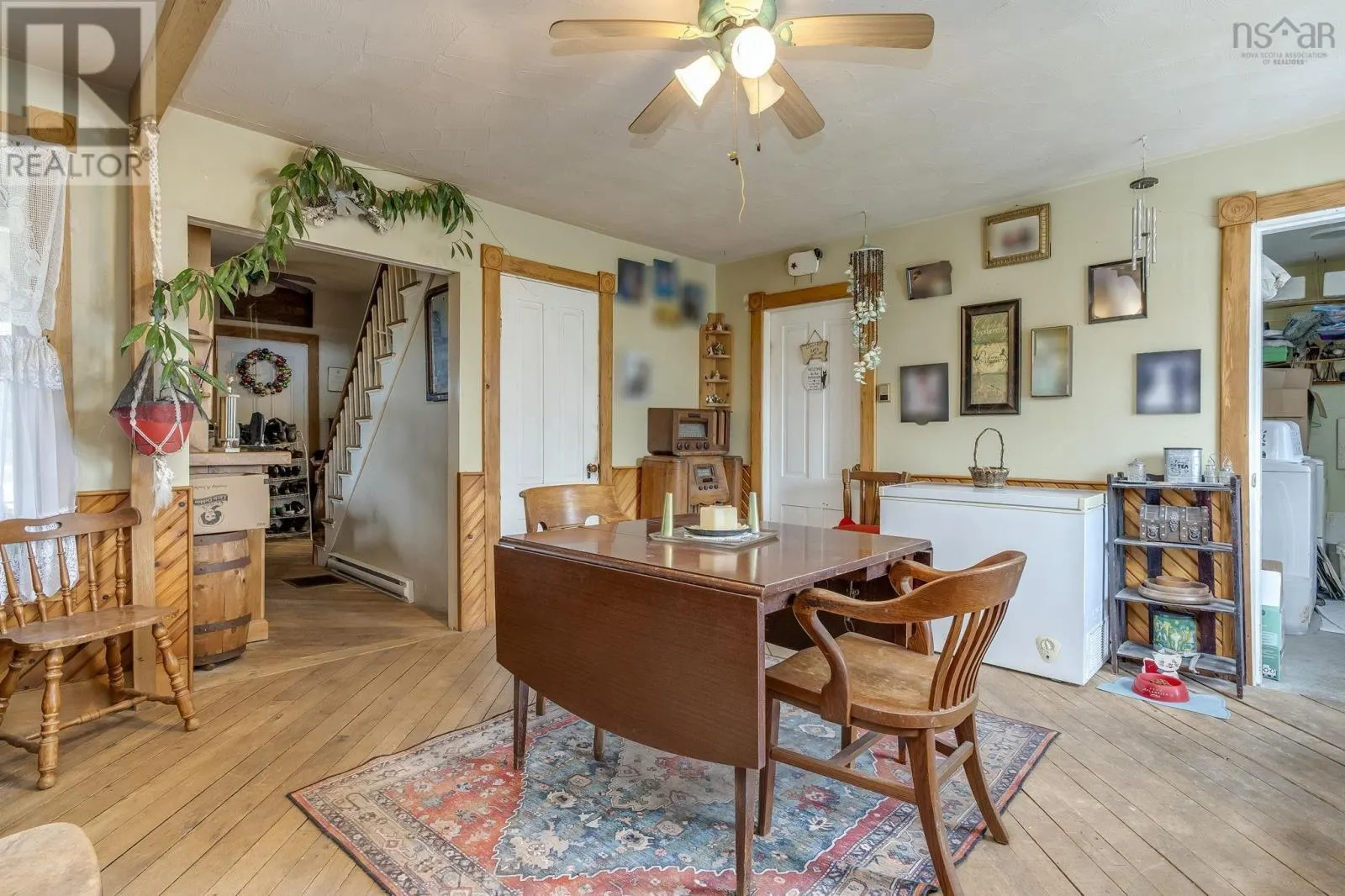 1579 Highway 10