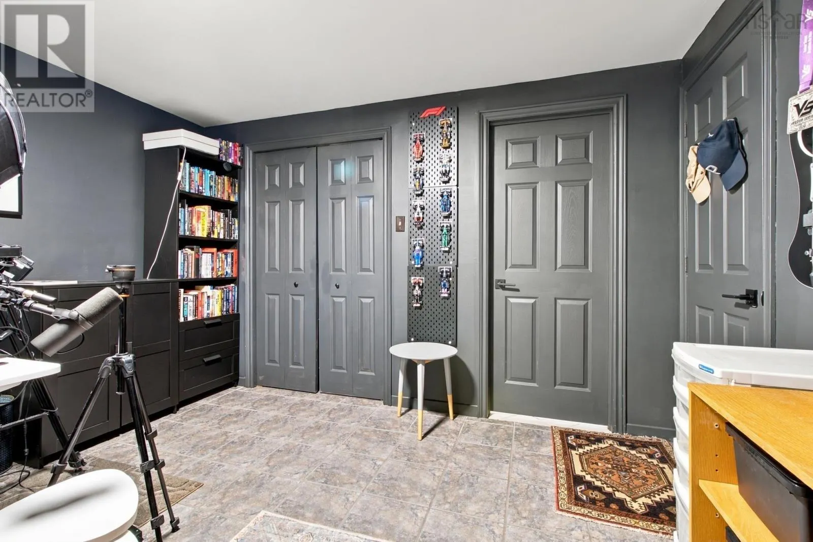 274 Longwood Lane