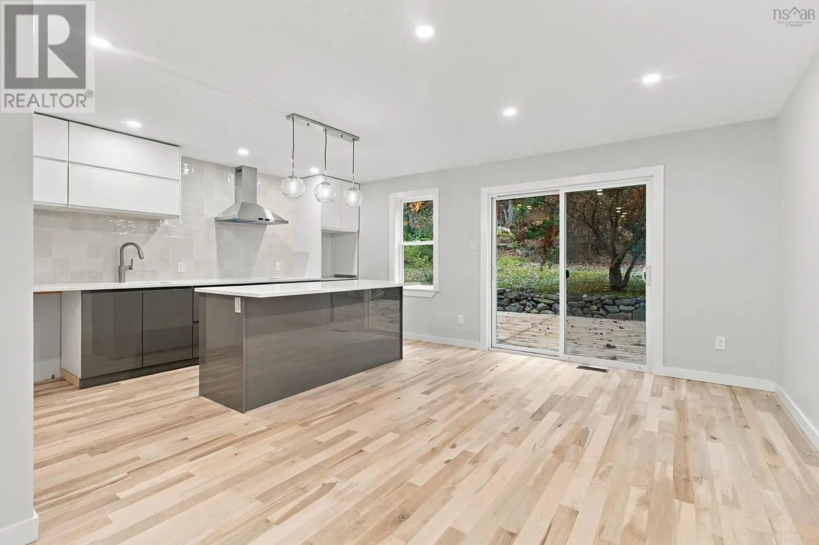 7 Millview Avenue