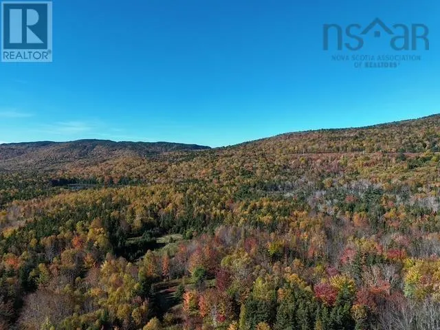 44054 Cabot Trail
