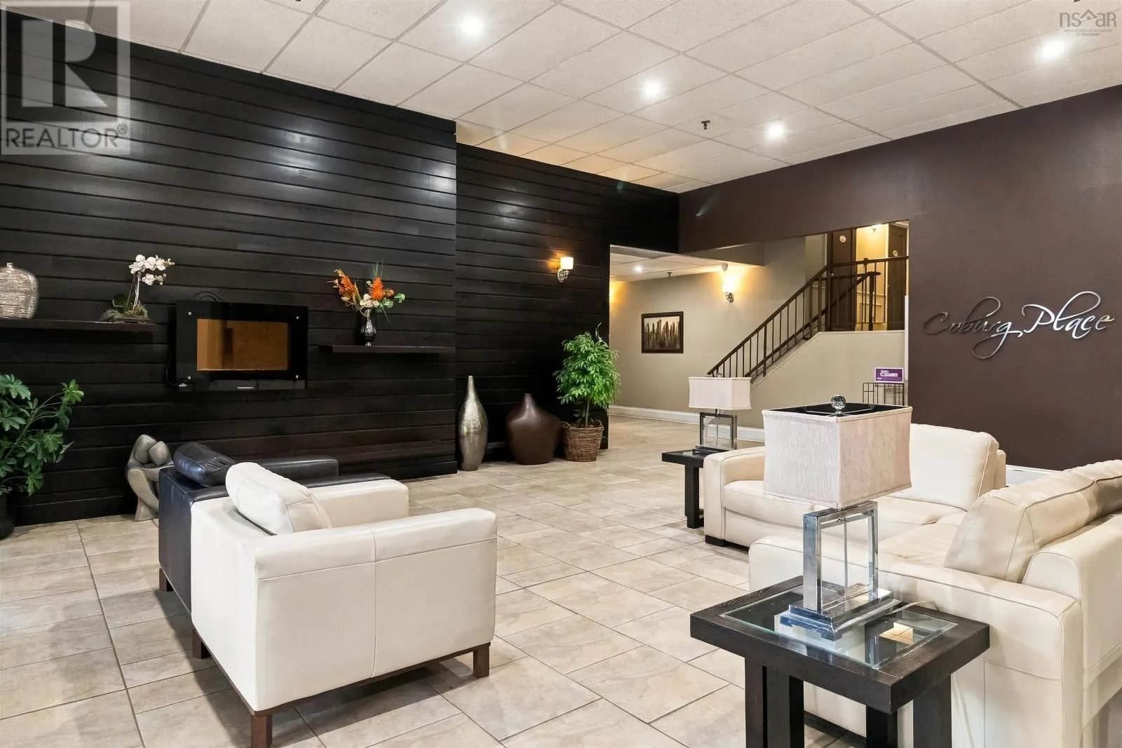 806 6369 Coburg Road