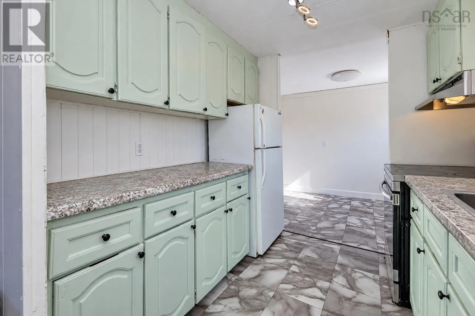 78 Caribou Marsh Road