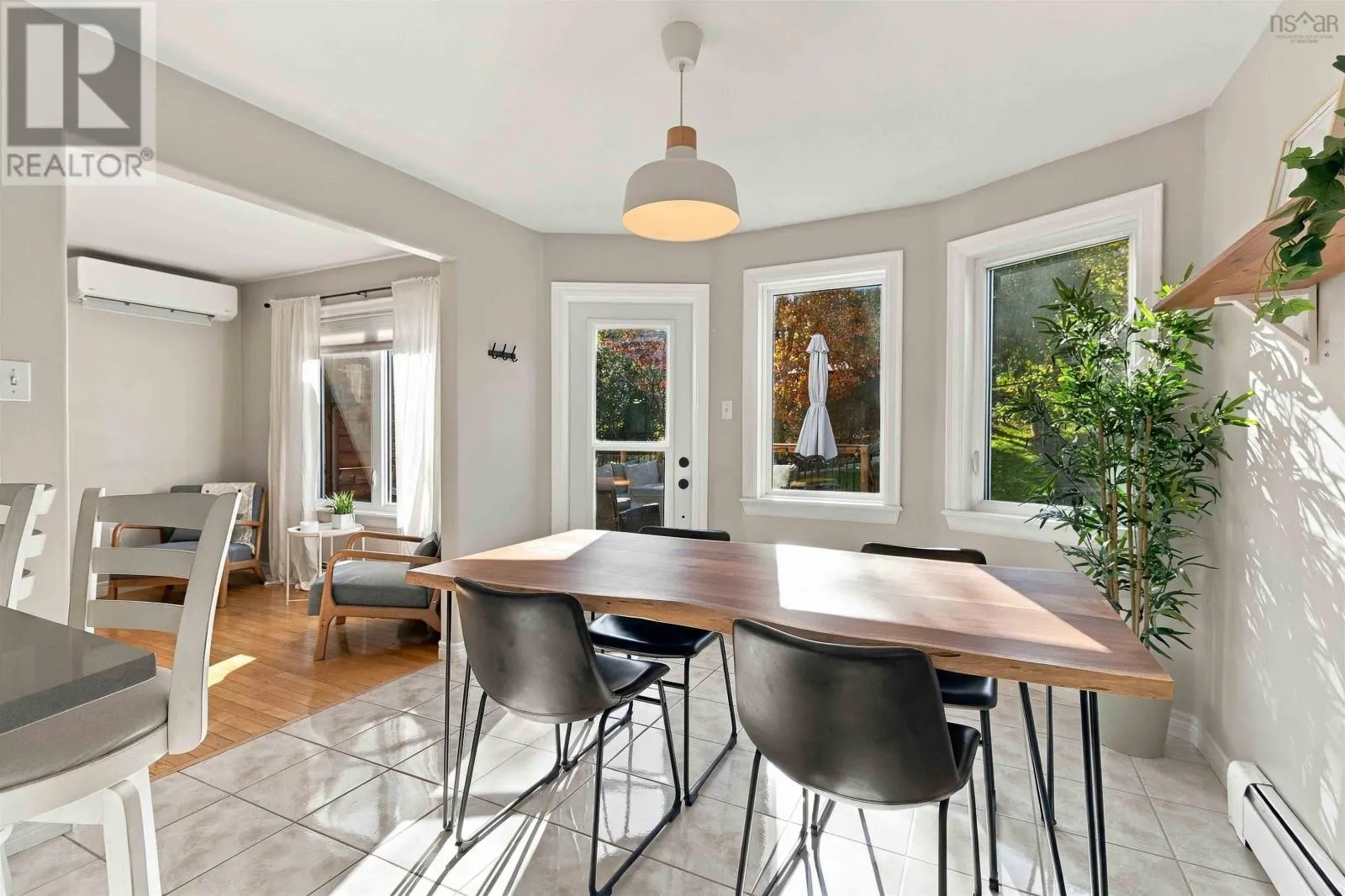 116 Russell Lake Drive