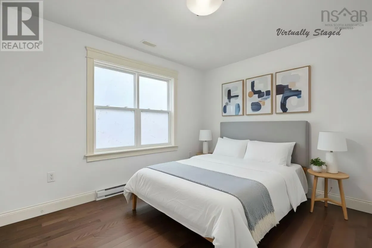 28 Hazelton Hill