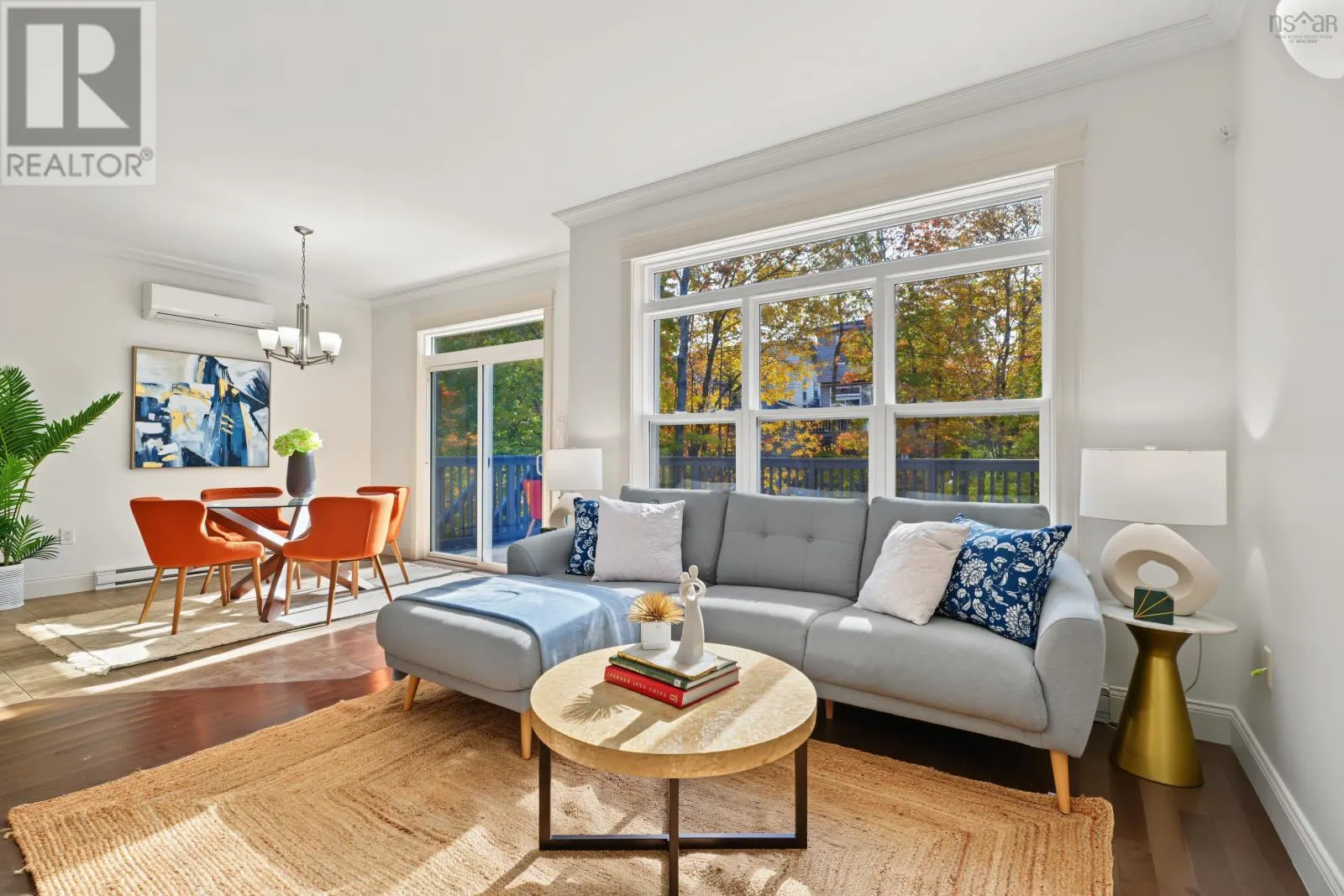 28 Hazelton Hill