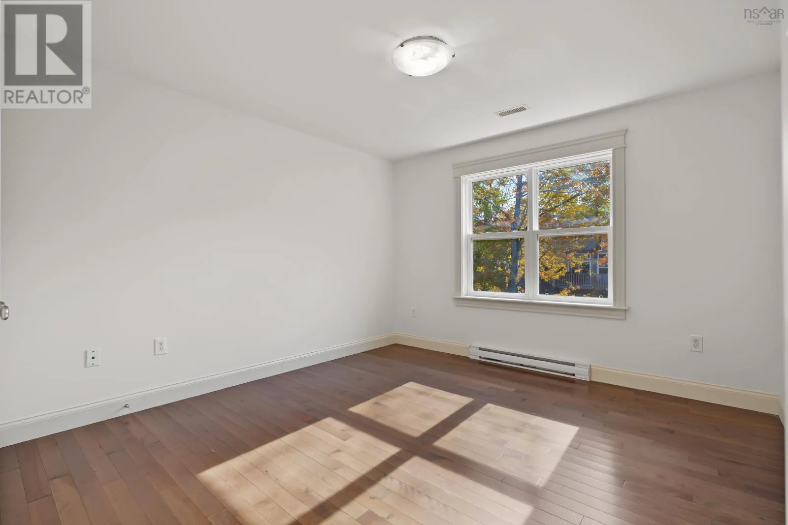 28 Hazelton Hill