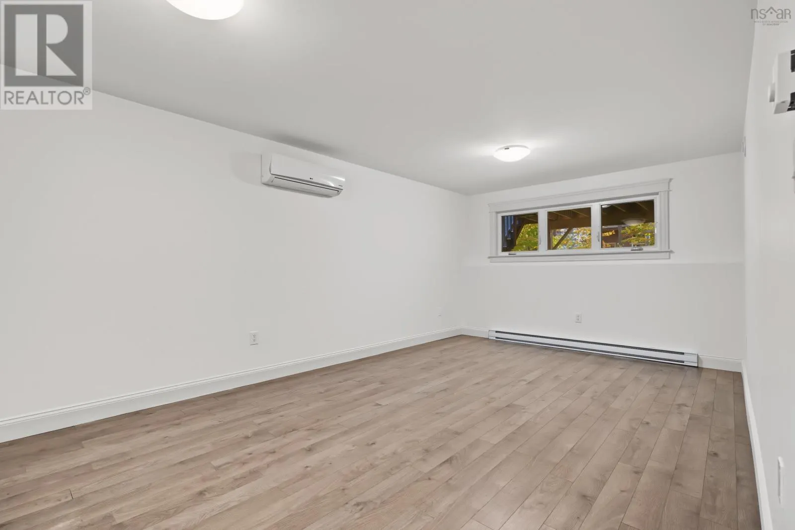 28 Hazelton Hill