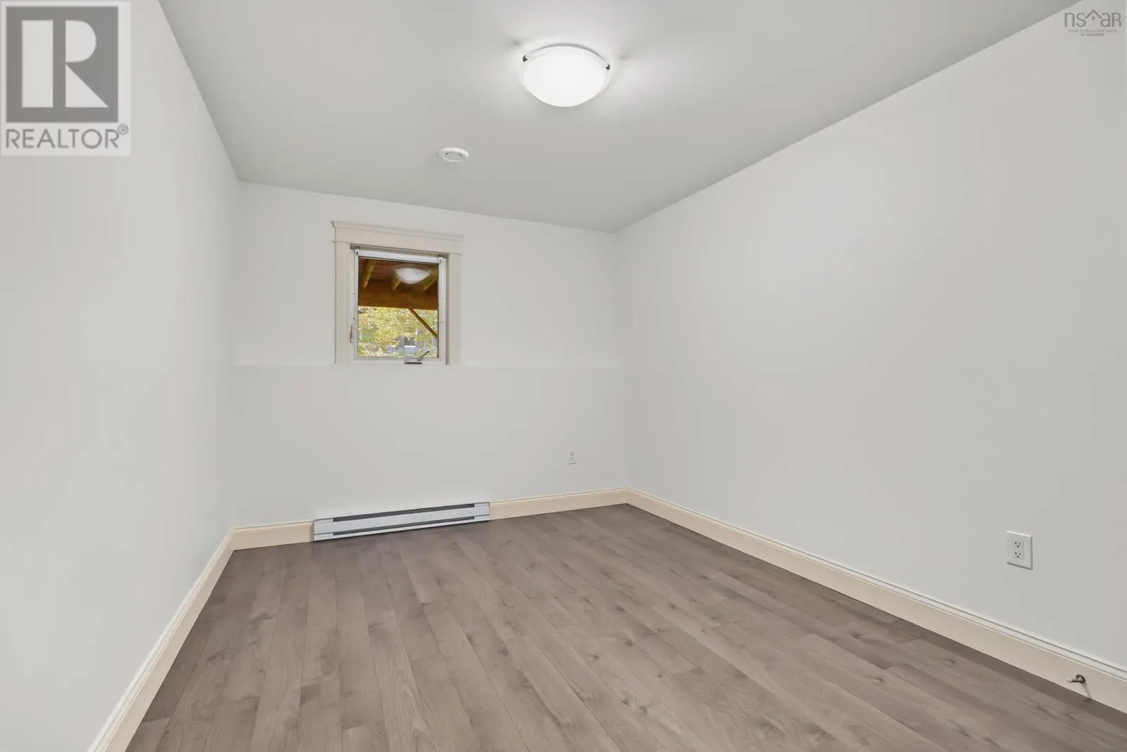 28 Hazelton Hill