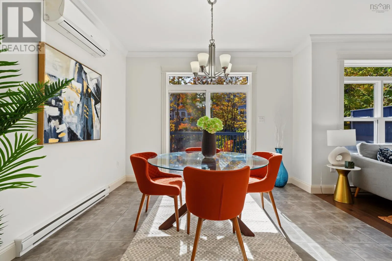 28 Hazelton Hill