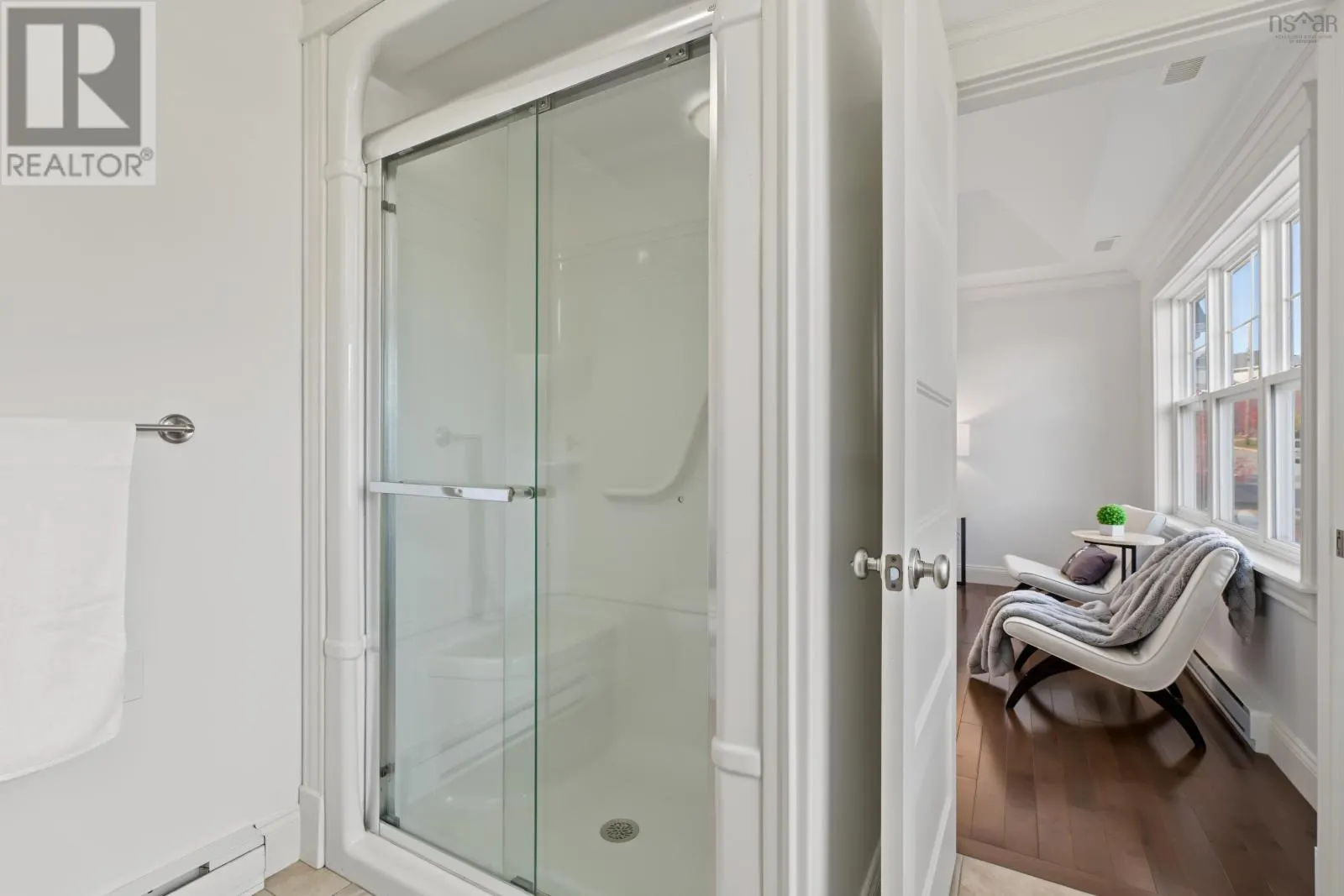 28 Hazelton Hill