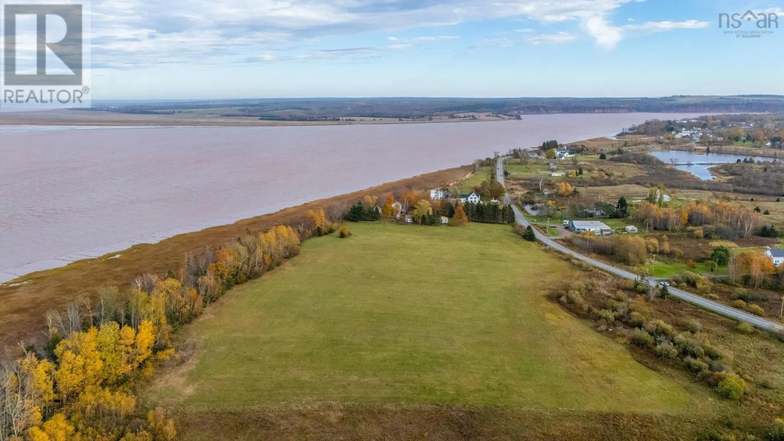 Lot B 215 Highway
