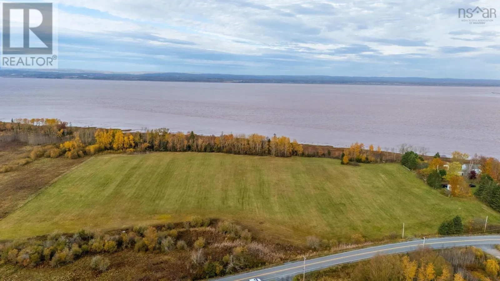 Lot B 215 Highway