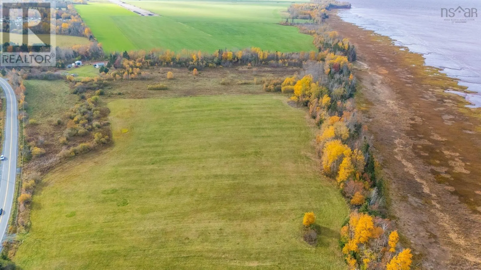 Lot B 215 Highway
