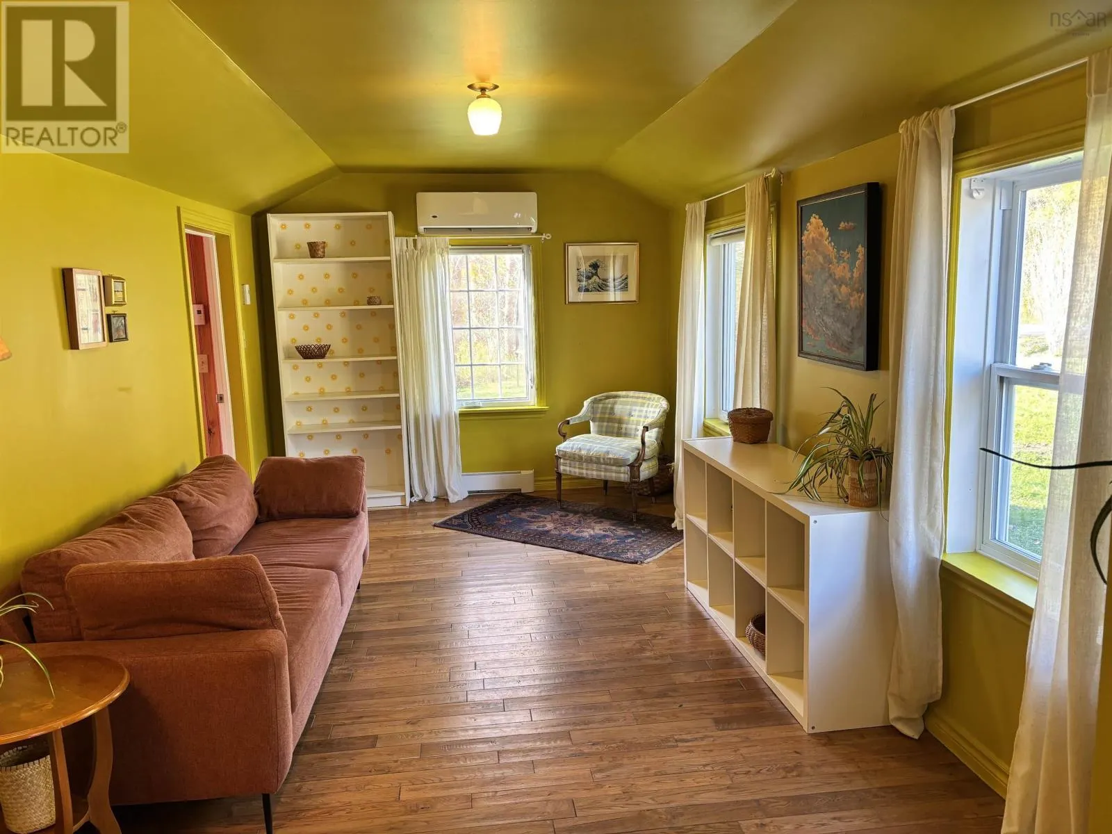 1280 New Cumberland Road