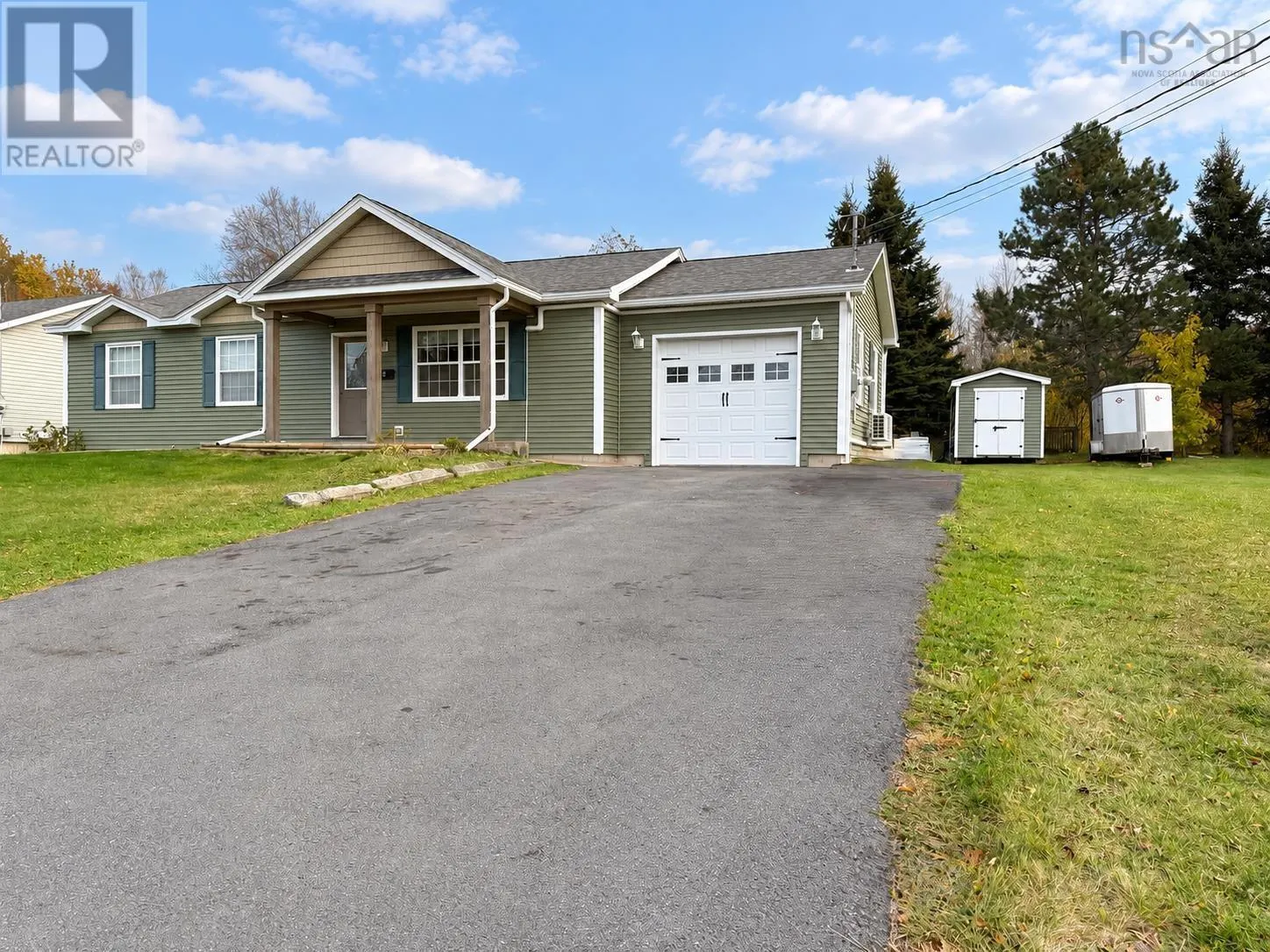15/19 Brownell Avenue