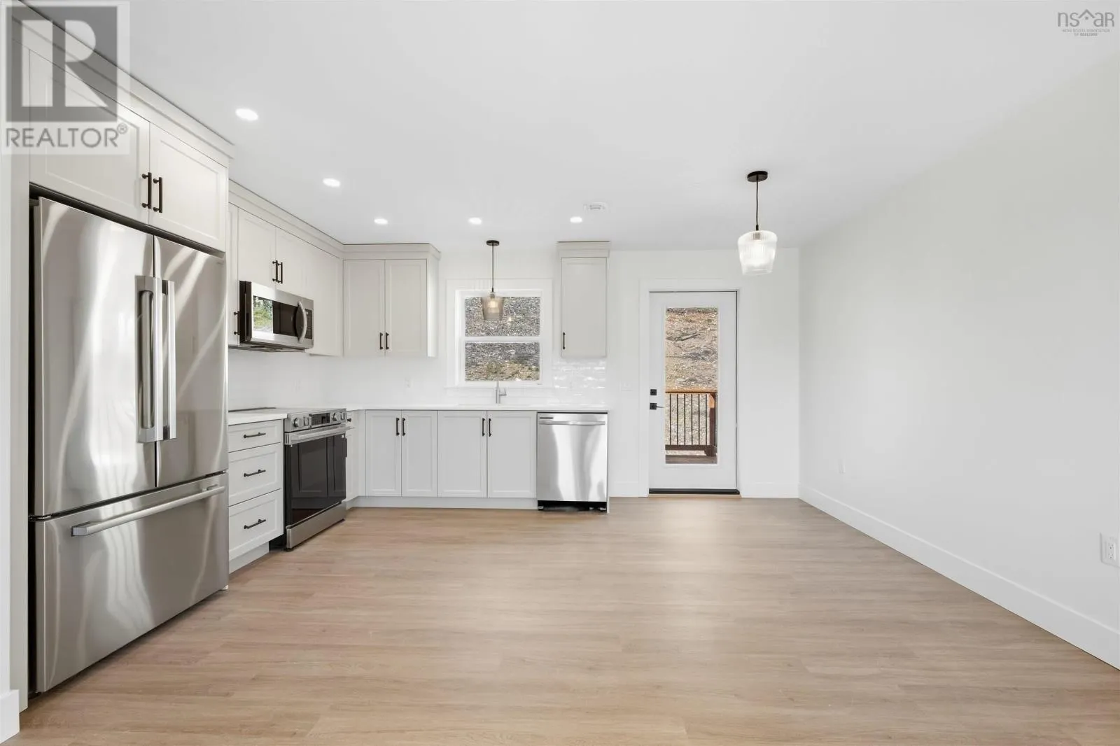 120 Deeridge Road