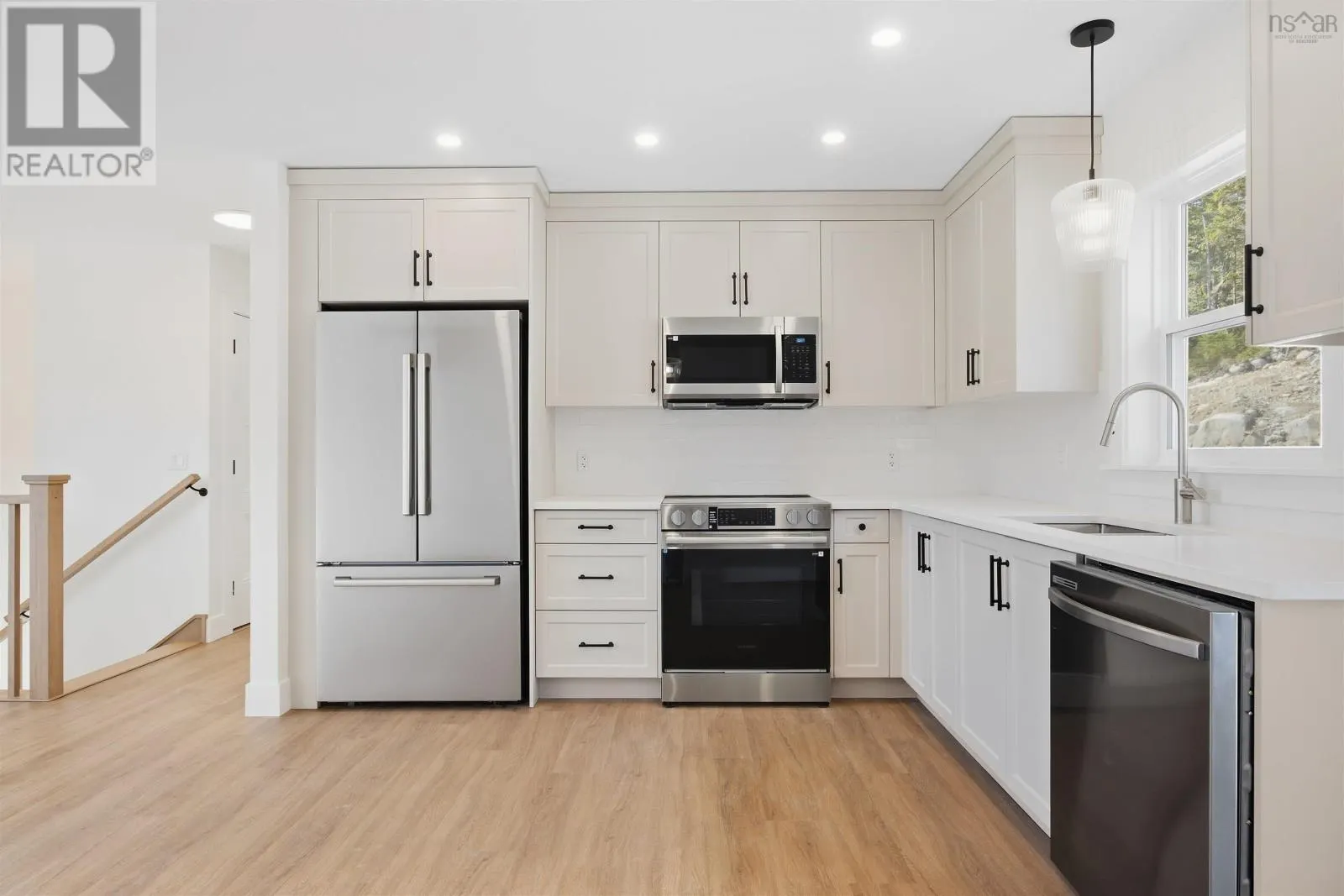 120 Deeridge Road