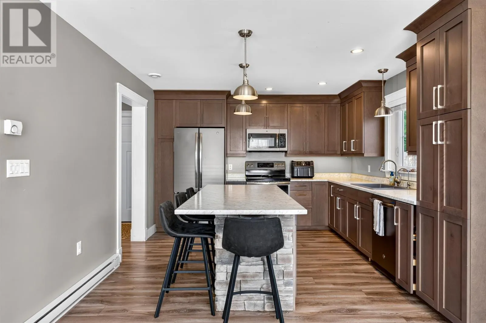 136 St. Clair Street