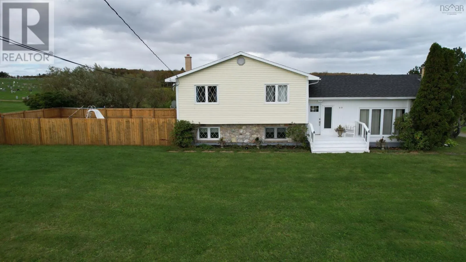 89 Wallace Road