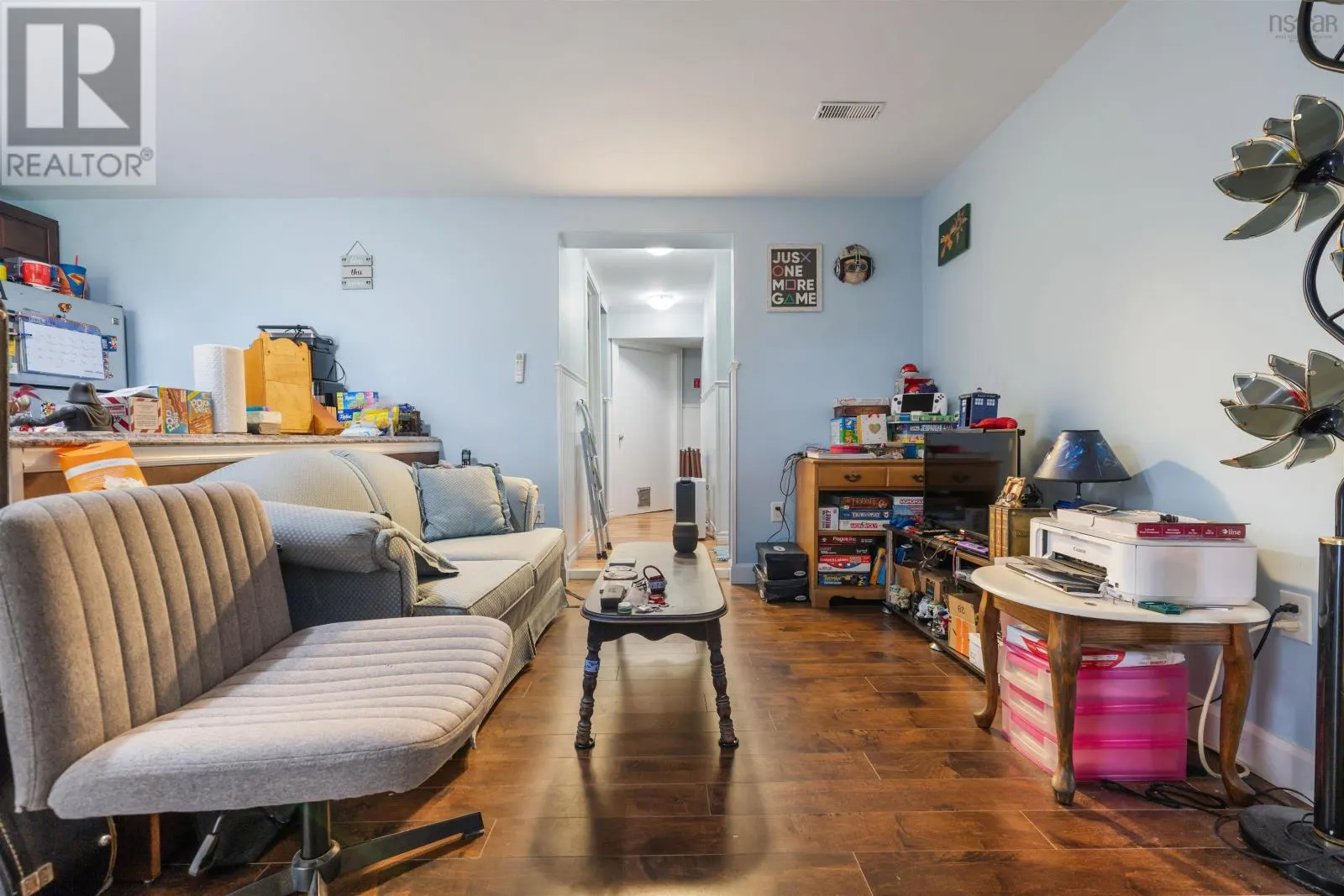 433 Robie Street