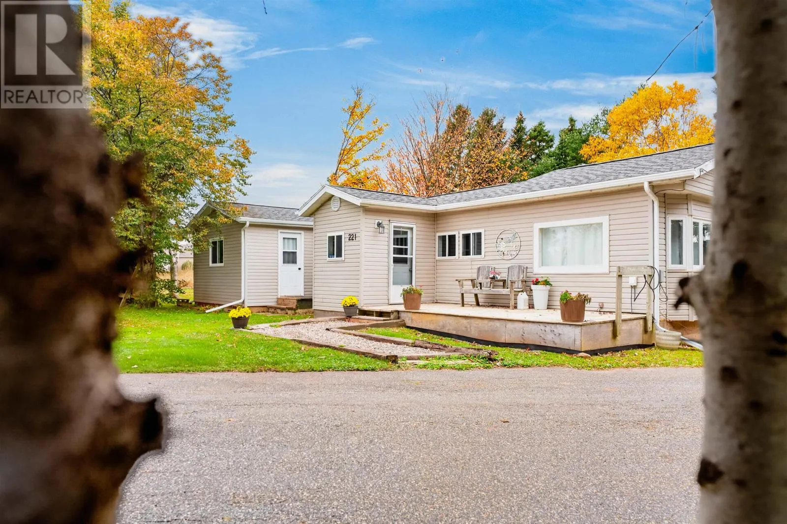 221 Mount Herbert Road